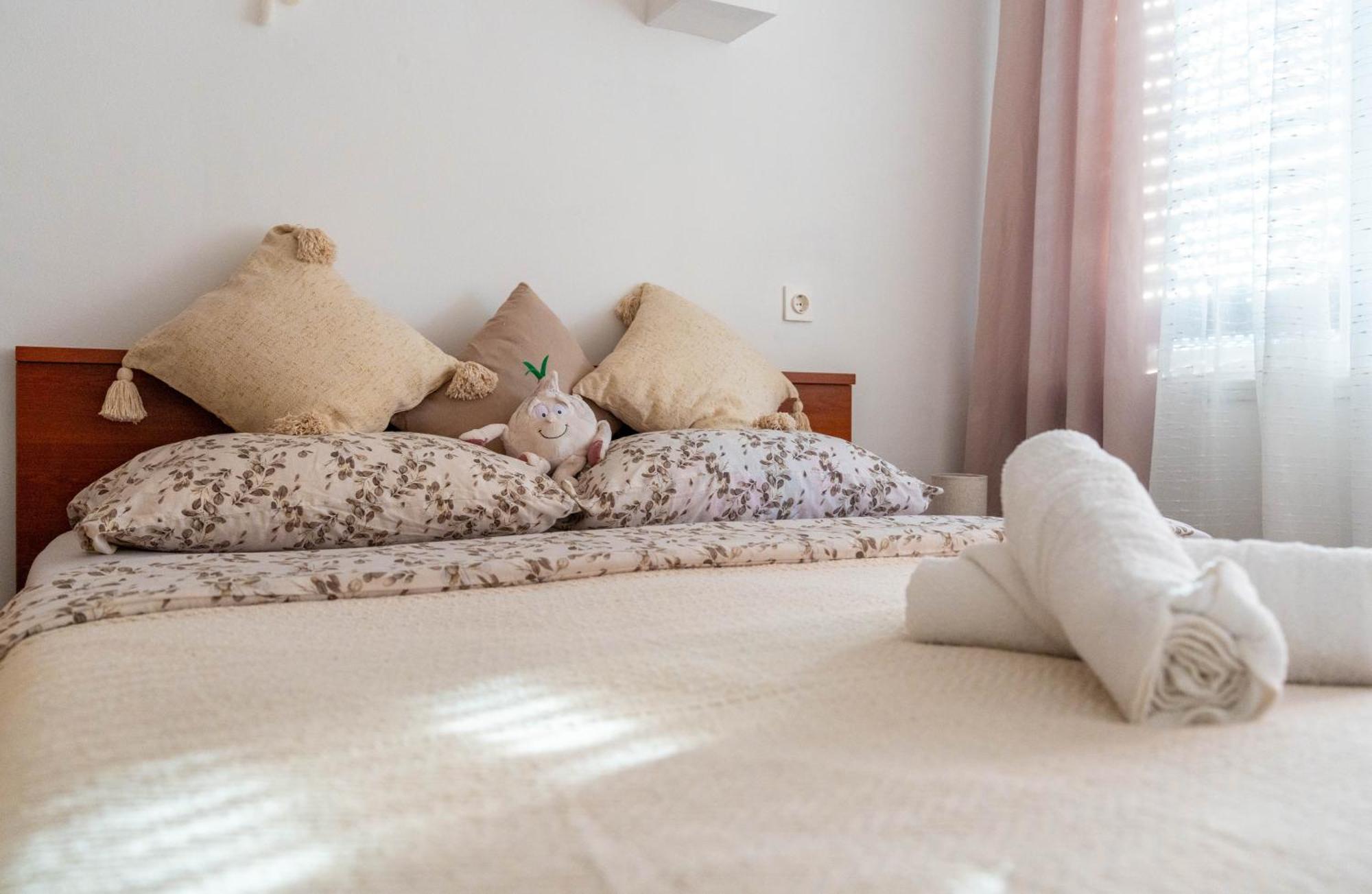 Apartman Lili 크닌 외부 사진