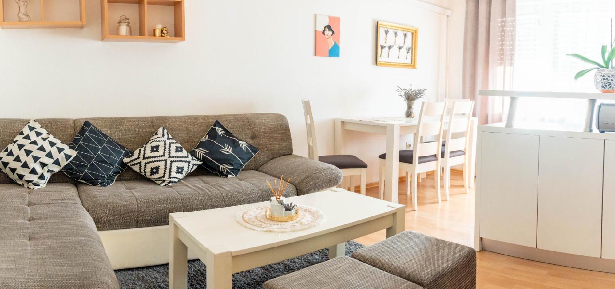 Apartman Lili 크닌 외부 사진